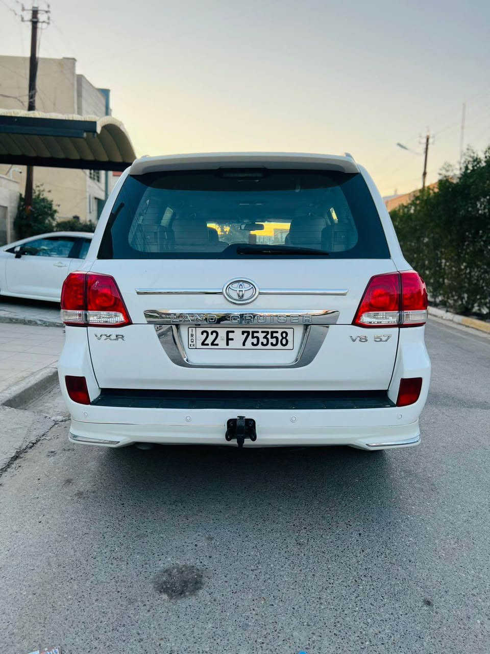 الاندكروز 2011 ستينيه
السياره نضيفه 
المواصفات————
. محرك 8 5.7 VXR
. الساره نضيف
بشرط كير محرك
رقم شمالي اربيل 
لون ابيض 
الداخل جلد الارضيات جديده 
زينون ابلادي كشاف 
نظام تثبيت سرعه
كشنات كهرباء 
ماشيه 227 الف حقيقي
ثلاجه وصطيه
8 ايرباك
اشاير بل المري
تحكمات استيرن
فتحت سقف
السياره بسمي ثاني يوم تحويل
  3قطع تبريد
ملاحظة سياره ربع چاملغ امامي 
سعر 32500

‭0783 180 0930‬
