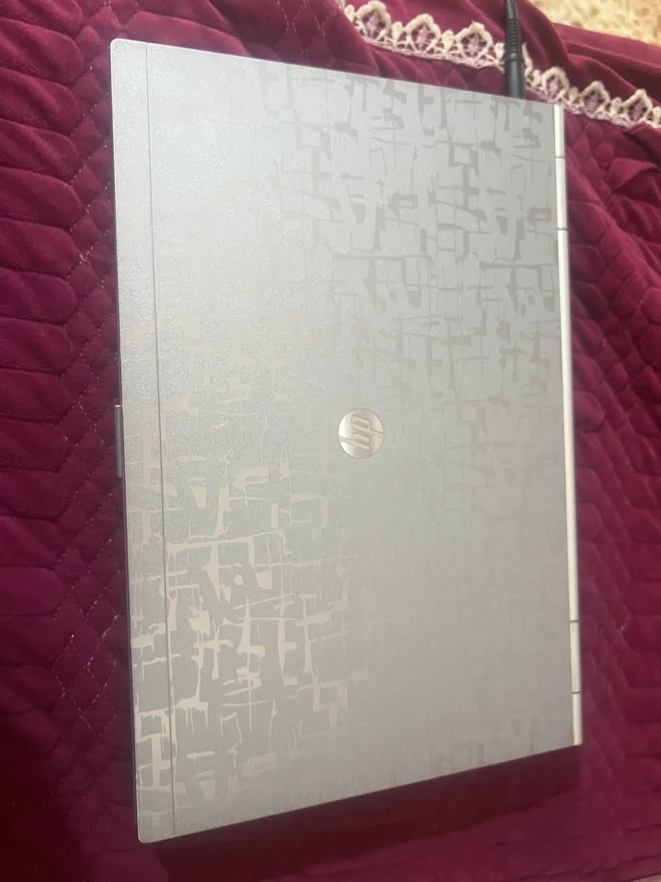 سلام عليكم لابتوب للبيع منصب بي برامج الأوفيس 2010 ذاكرة 256 رام8 معالج core i5 السعر 165 مكاني ديوانية 
***********
