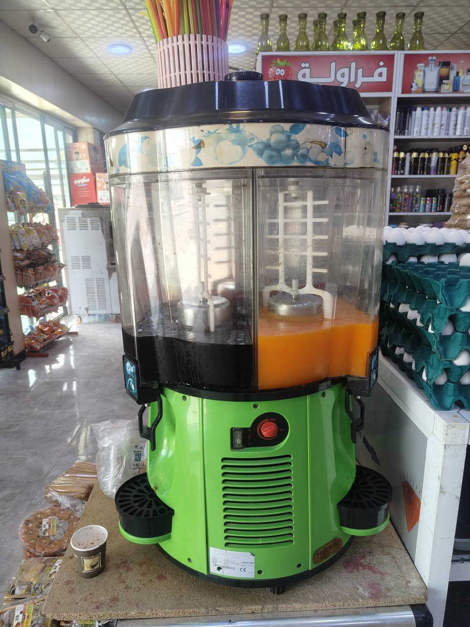 السلام عليكم مكينة شربت هوسك تركي درجه اولى 3 احواض تبريد خير من الله سعرها 475 مكاني ديالى الاتصال ع هذا رقم ***********
