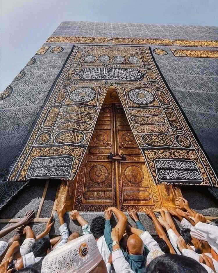 ✨  ✨ ✨   تعلن على بركة الله ✨✨✨
                شركة النجاح للحج و لعمرة 
          (    عمرة    رجب   و    شعبان   )
                       ( رحلتنا مميزة )   
          (رحلة  البري 🚎  )
    🔥 _____(سارعو بتسليم جوازات) 
              _____________________

                       البرنامج يشمل 
⭐️ كافه المزارات في مكة والمدينة المنورة
⭐️ فنادق 5 نجوم 
⭐️ ثلاث وجبات طعام بنظام أوبن بوفية مفتوح 

الهدايا
حقيبة ملابس فايبر كلاص 
حقيبة كتف
 احرامات العمرة ( رجالية ونسائية) 
كتب الزيارة وباجات بأسماء الحجاج 
         (  كتيب الارشاد العمره  و باج تعريفي و ربطات )

رحلة الى جده عروسة البحر على نفقة الشركة 

🕋🕋   يرافق الحملة مرشد ديني 🕋🕋 
،،،،،،،،،،،،،،،،،،،،،،،،،،،،،،،،،،،،،،،،،،،،،،،،،،،،،،،،،
✨✨نتشرف بخدمة ضيوف رحمان ✨✨
المتعهد فلاح الحاج حسن نعمه  
عنوان خلف الكراج شارع الحاج حمزه الرسن 
 للأستفسار  أو  اللاتصال 
*********** ( وتساب )   
***********
