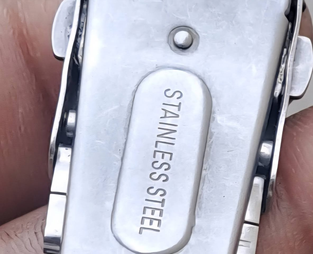 سلام عليكم عندي هاي الساعه البيع مكاني بغداد قرب المشتل سعر ٥٠ هاذه رقمي


**إذا كنت صاحب هذا الإعلان وتريد حذفه لأي سبب، رجاءا أرسل رسالة إلى الدعم الفني**