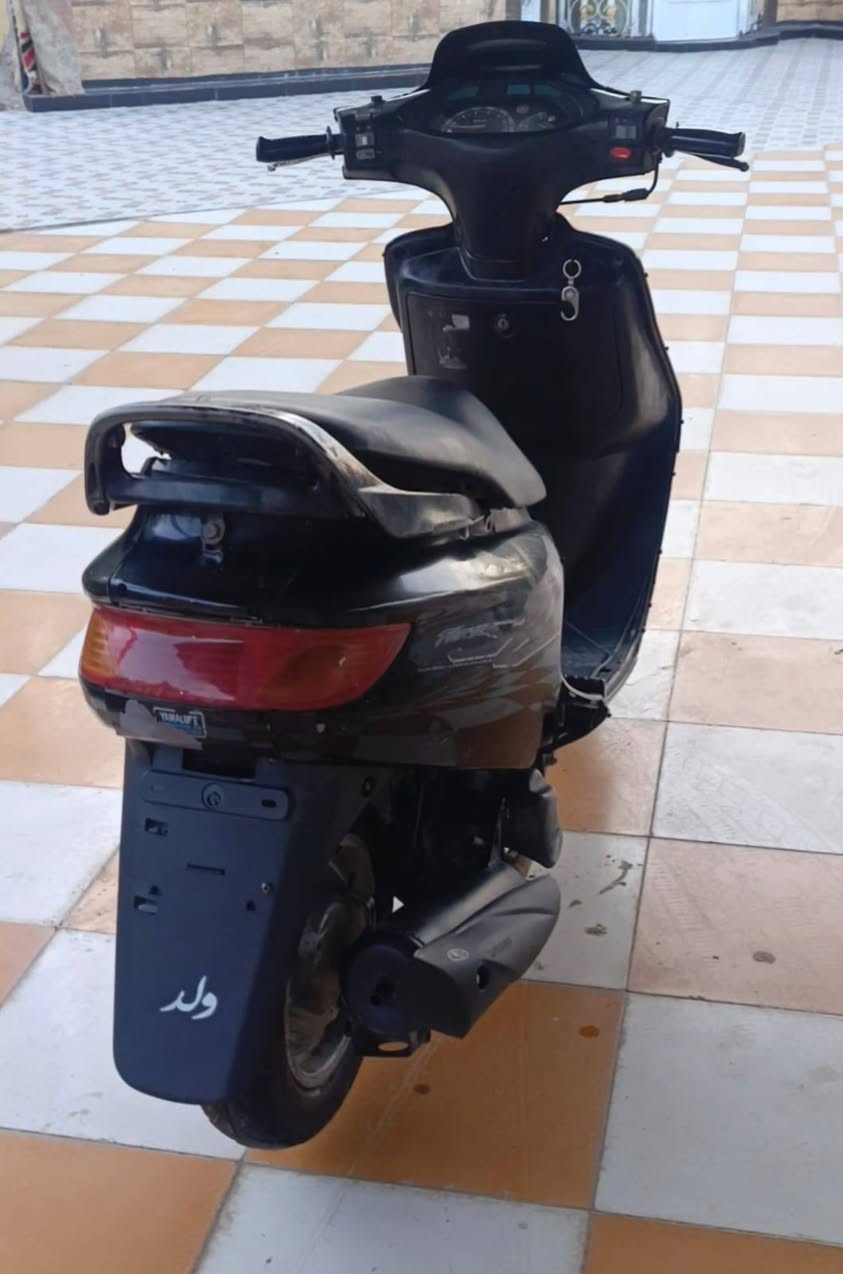 سلام عليكم ورحمة الله وبركاتة 
فراشه فحل جديده شغاله كله 👑 

محرك كفاله 👌

سلف نكره وحده

تايرات جدد 😉 كفرات بل باكيت

كشن جديد شوفت عينك 👇 كهربايات شغله

دراجه كفاله  لسعر   350 وبيه مجال

رقم *********** متواجد خاص

نتصل وبيك خير ودلل
