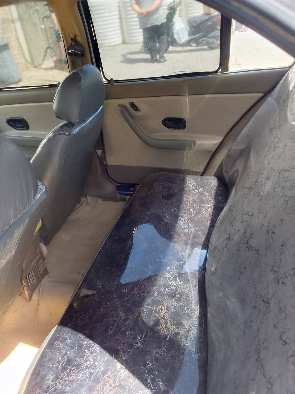 سلام عليكم   سمند جاهزه مكينه وكير وحداديه وتبريد ثلج ويه سويج وضفيره جديده مشط جديد بريشر وعنبار بريك جدد دواخل اذا مو احله من صوره عاتبني فقط بيه خياسات ما ملكطه  رقم بابل  الماني  مداور ثاني يوم  سعر 30 وبيه مجال مكاني كربلاء ***********
