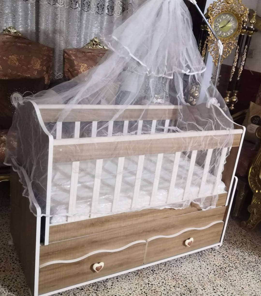 يا الله كاروك بهذه شكل جديد غير مستعمل بسعر مناسب عنواني بغداد الأعضمية 
***********
