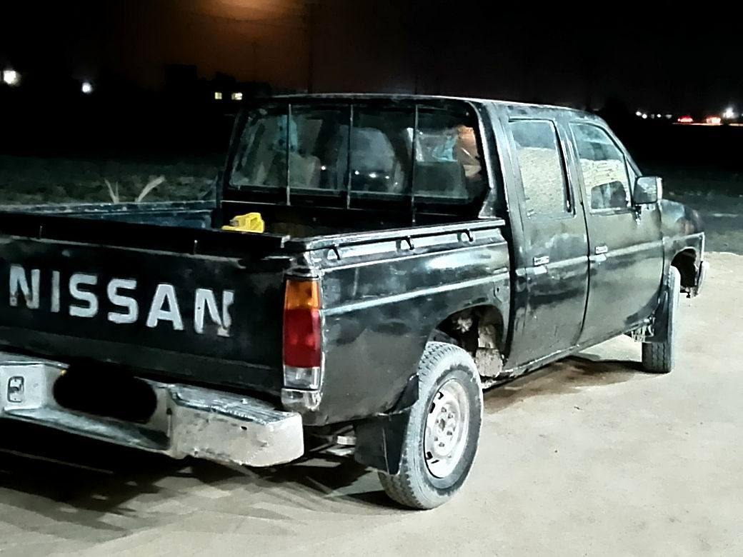 السلام عليكم 
#نيسان_للبيع
نيسان للبيع موديل 1993
كير وحداديه نضيفه 
تخم تاير جديد
رقم صدامي بغداد مسول عن  المداور 
السعر 28 وبيه مجال للطيبين حق الجيه
عنوان السماوه _ قضاء السوير
الرقم /***********
