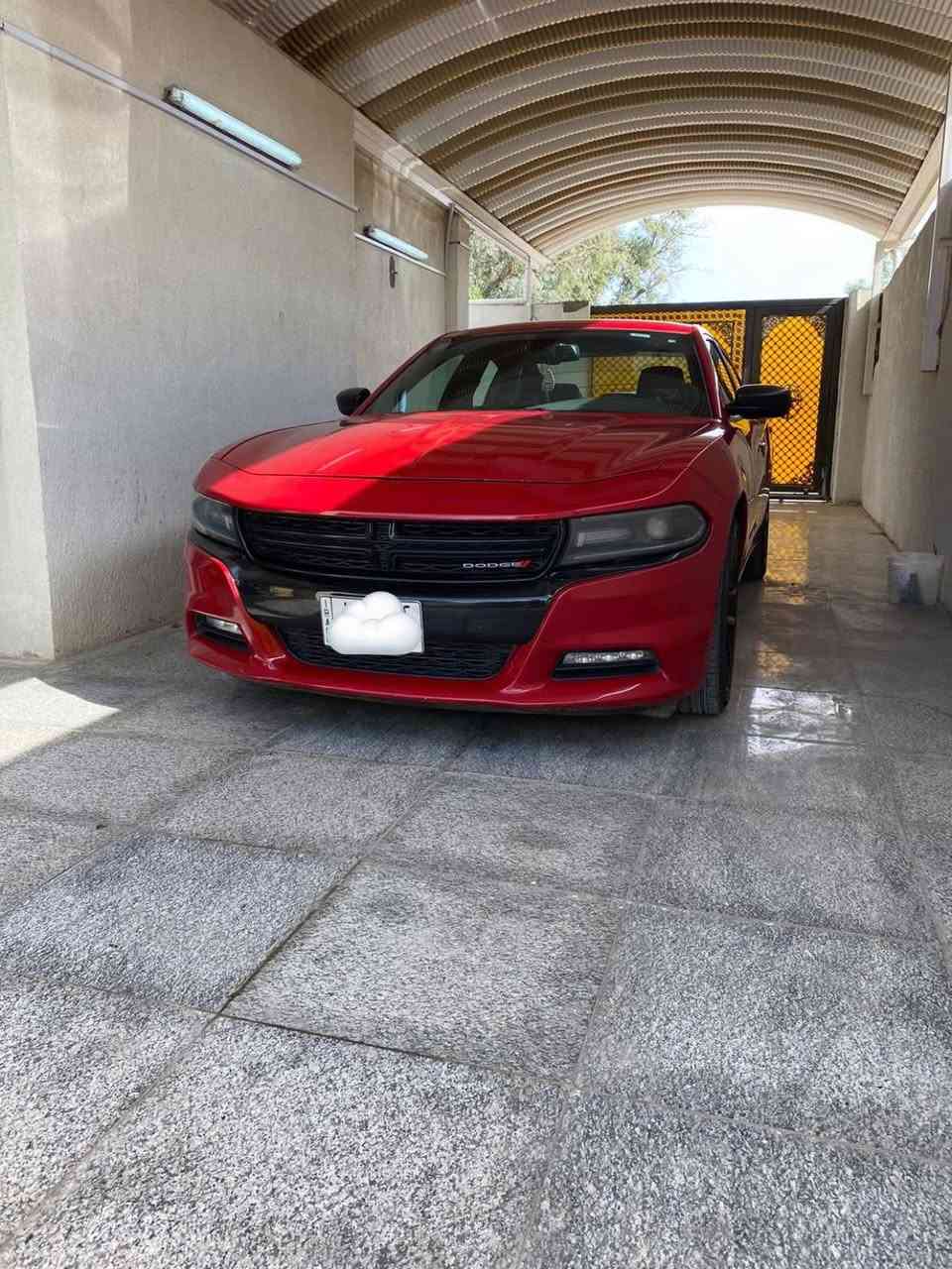 السلام عليكم 
جارجر 2016 RT للبيع 
السعر: 180 $
حادثة جاملغ امامي تبديل وبارد بالبنيد + نص البنيد مصبوغ بدون فتح بدون ايرباك جميع الايرباكات سليمه 
ماشية 97 الف
فول عده الفتحه 
كشنات جلد 
تدفئة وتبريد كشنات 
وضعيات كشن 
نقطة عمياء 
وباقي مواصفات الجارجر المعروفه

‭0782 997 1370‬
‭0778 344 0050‬ ‭
