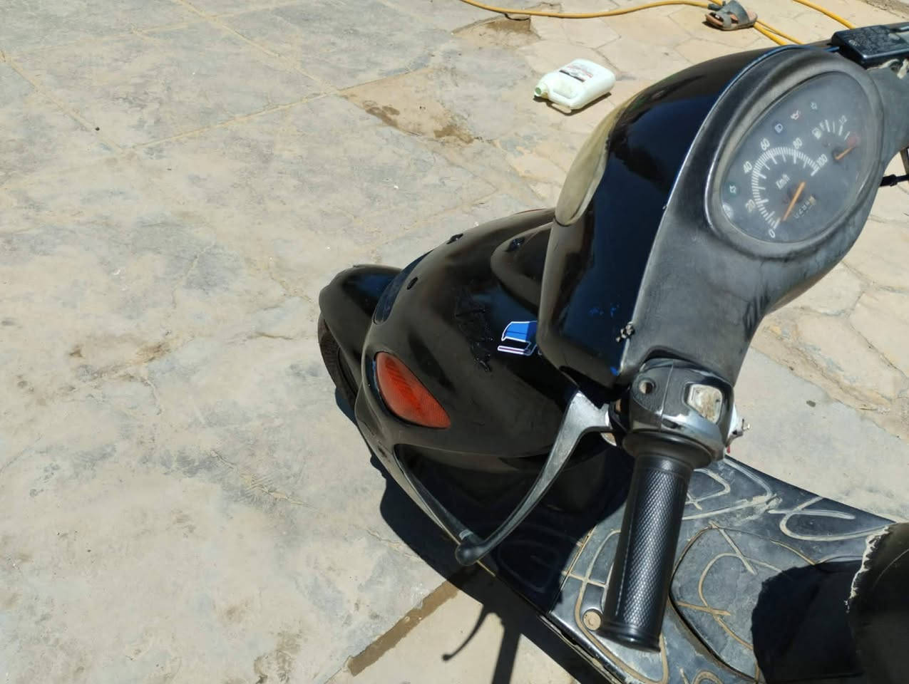 سلام عليكم للبيع دراجه دولفين نكره سلف كهربائيات شغاله نهضه ومعدل فول  طلع معدل 90 دراجه برغي ما ناقصه نكر سلف وروح وين ما يعجبك السعر بلاش 160 وبيه مجال الشراي مكاني فرع المجد  مال واحد تاخذه لشغله وترده  وشراي بي خير ويدلل


**إذا كنت صاحب هذا الإعلان وتريد حذفه لأي سبب، رجاءا أرسل رسالة إلى الدعم الفني**