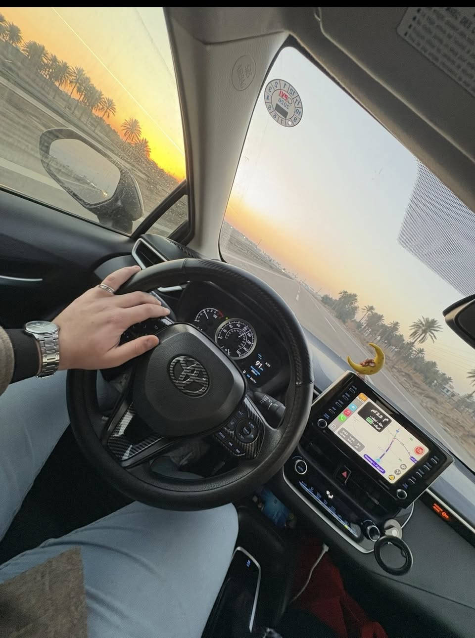 السلام عليكم ورحمة الله 🌟

🚗 Corolla LE 2021 💥
نظيفة جداً واستخدام شخصي 

🔹 ممشى 50 ألف ميل فقط
🔹 حادث خفيف جداً موضح بالصور
🔹 كفالة (مكينة + كير + تبريد تدفئة + حدادية)
🔹 رقم أربيل باسمي – شرط تحويل مباشر
🔹 سنوية جديدة + هزة جديدة

✨ مواصفات LE (فول تقريباً):
✔️ رادار أمامي
✔️ مثبت سرعة
✔️ قيادة ذاتية (Lane Assist)
✔️ Auto Hold
✔️Auto stop
✔️ فول تحكمات ستيرن
✔️ شاشة معلومات وأعطال
✔️ كاميرا خلفية + شاشة كبيرة
✔️ لايت زينون أوتو صعود/نزول
✔️ جامات أربعة أوتو
✔️ تبريد بيانو

📍 الكاظمية / جكوك

💰 السعر 14,200$
(مجال بسيط)

⚡السيارة جداً مناسبة مقارنتاً باقرانهة

📞 للاستفسار اتصال مباشر
***********يوسف
