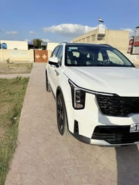 سورنتوموديل 24 فول فور اكس رقم بغداد  كفاله عامه من كل شي  ماشيه 20 ال...