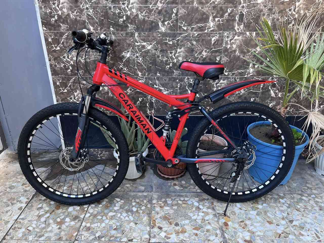 سلام عليكم
للبيع دراجة هوائية جبلي
ماركه المانيا 🇩🇪
حجم 27🚲
دبلات امامي وخلفي
كير خلفي 7 نمر
امامي 3 نمر
الون احمر مميز✅
السعر 175 💸
العنوان بغداد البنوك


**إذا كنت صاحب هذا الإعلان وتريد حذفه لأي سبب، رجاءا أرسل رسالة إلى الدعم الفني**