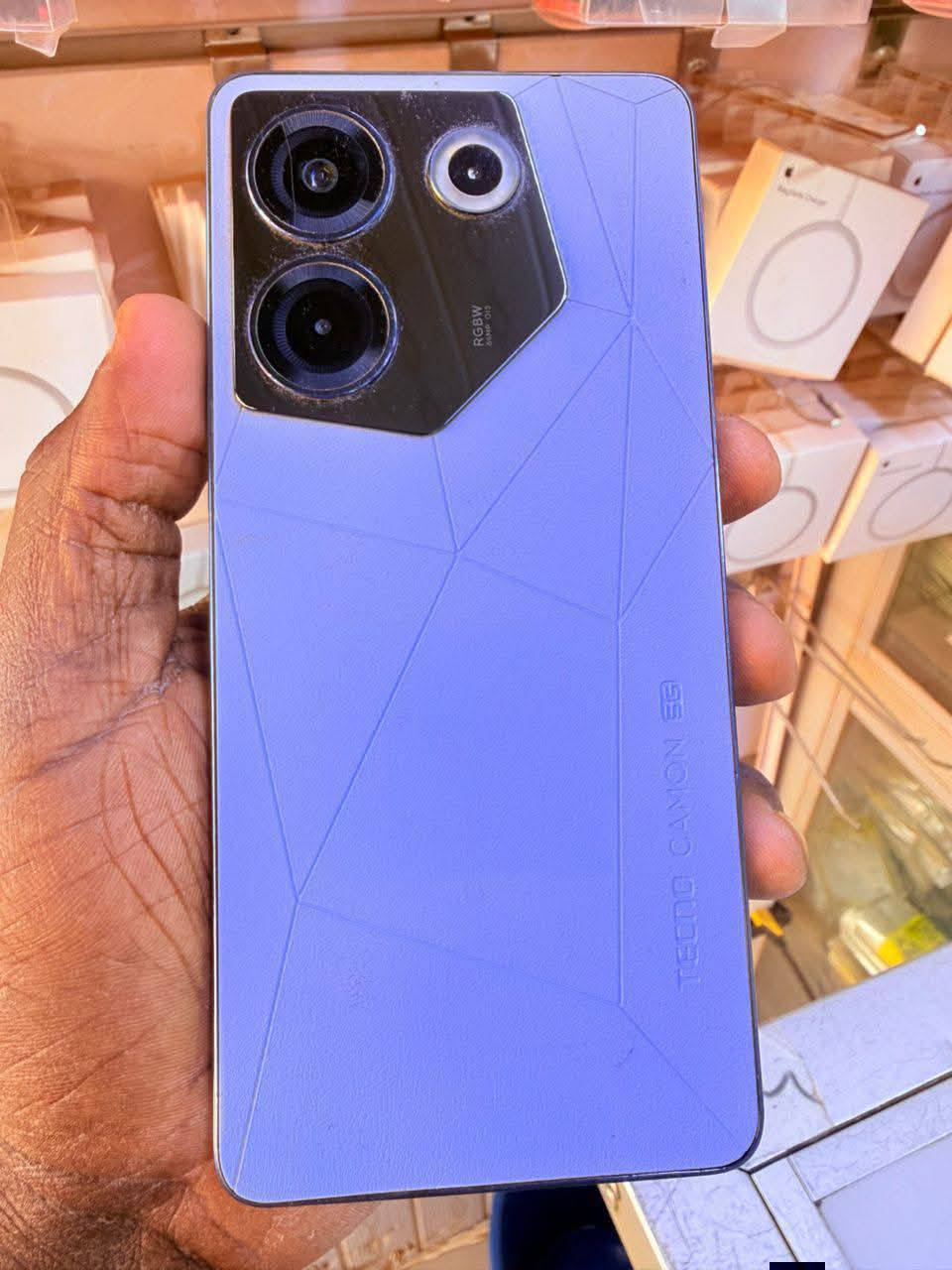 يشغل 90 فريم بوبجي كامونTECNO CAMON 20s Pro 5G
نظيف ومكفول 
----------------
ذاكره 256... رام 8+8
ــــــــــــــــــــــــــــــــــــــــــــــــــــــ
معالج دايمنستي 8020

200


**إذا كنت صاحب هذا الإعلان وتريد حذفه لأي سبب، رجاءا أرسل رسالة إلى الدعم الفني**