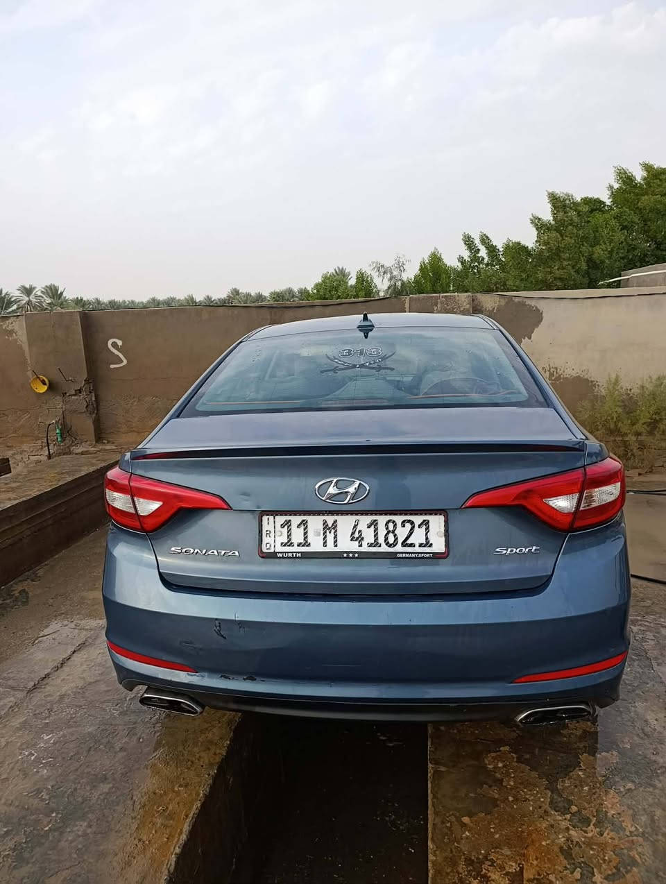 سوناتا 2015 هزه جديده رقم جديد السياره نضيفه ماشيه 114 جاملغ مبدل الامامي شويه صبغ بالباب والبنيد  نضيفه السياره 
سبورت بصمه  فول ماعدا الفتحه 
***********
