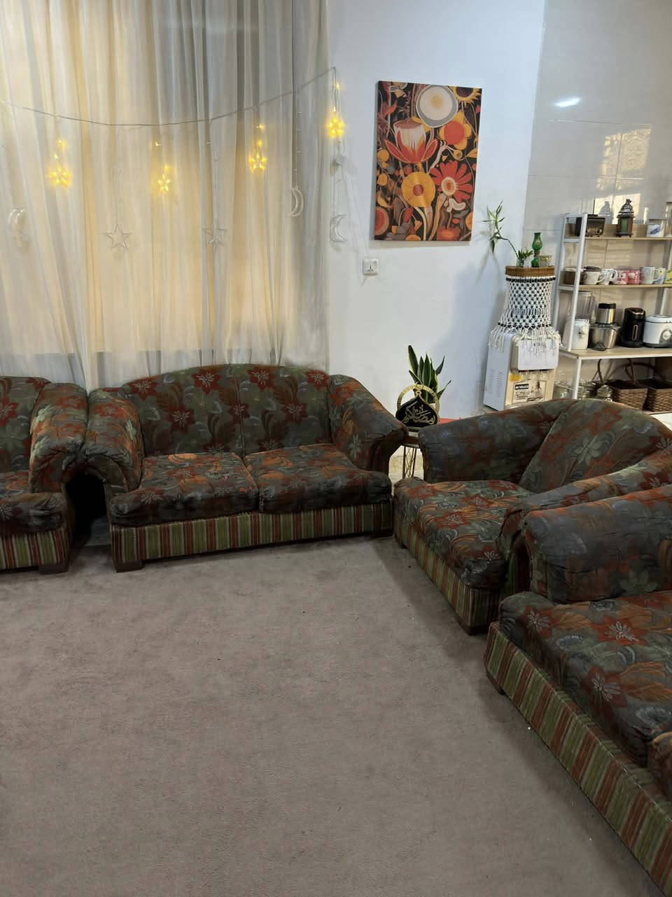 خشب مالته صاج اصلي بس قماشه تعبان يتبدل
7 مقاعد
السعر 200 الف وبي مجال للشراي


**إذا كنت صاحب هذا الإعلان وتريد حذفه لأي سبب، رجاءا أرسل رسالة إلى الدعم الفني**