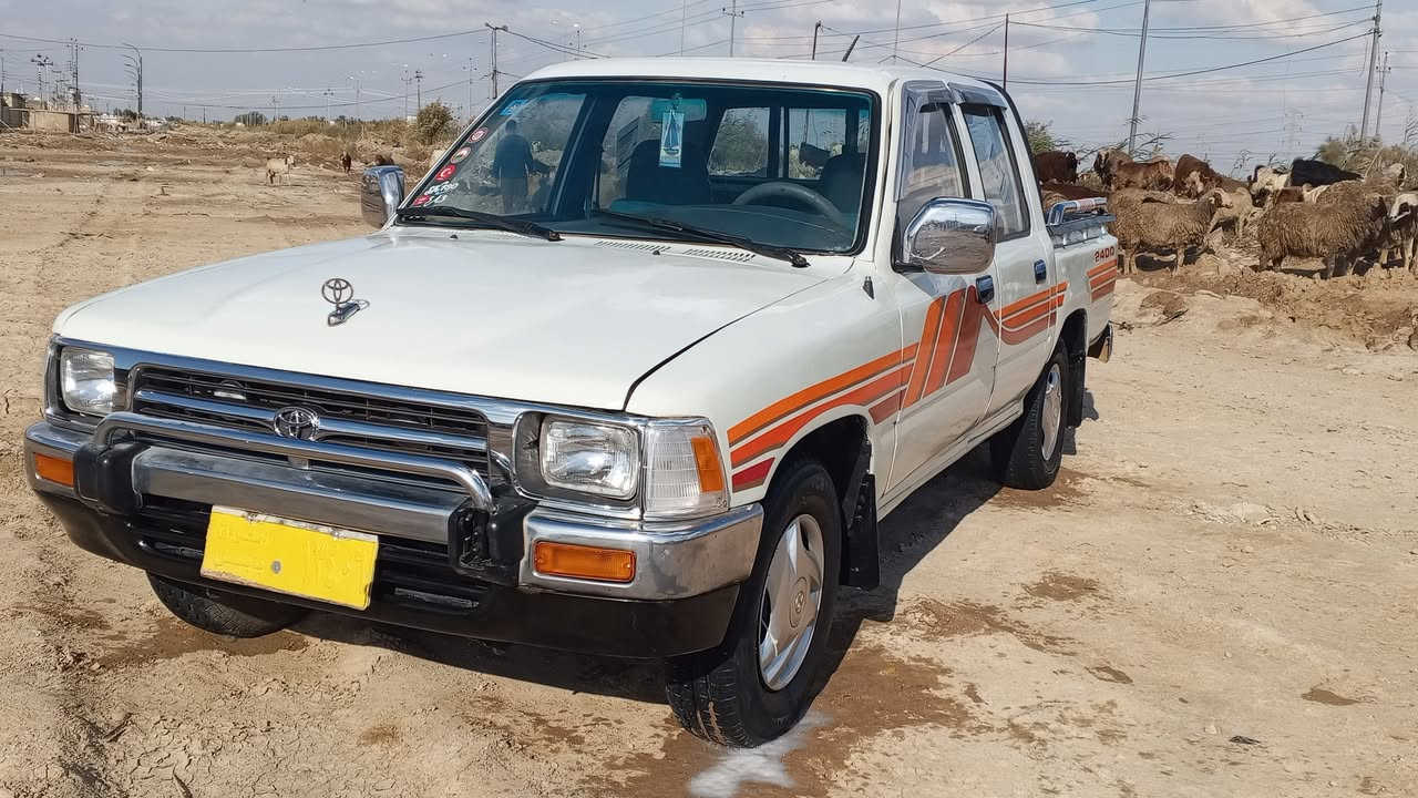 للبيع بيكم تيوتا موديل 93. تستلم رقم بابل دولي بسمي سنويه لغاية 31. مكينه كير حداديه كهربيات دوشمه كله جاهزة. سياره مكفوله من الضربه القويه والكلبه صبغ عام للجماليه. سعره 58 ورقة وبيه مجال. مكان ناصريه الرفاعي. مكلف بلنشر ***********
