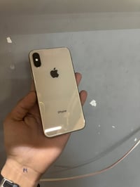 آيفون XS • ٢٥٦ • بطارية ١٠٠٪