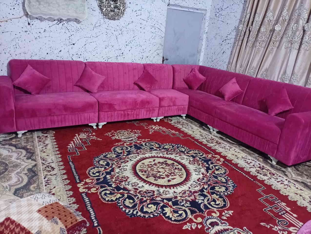 نظيف جدا للبيع السعر 225الف 

العنوان حله ***********واتساب
