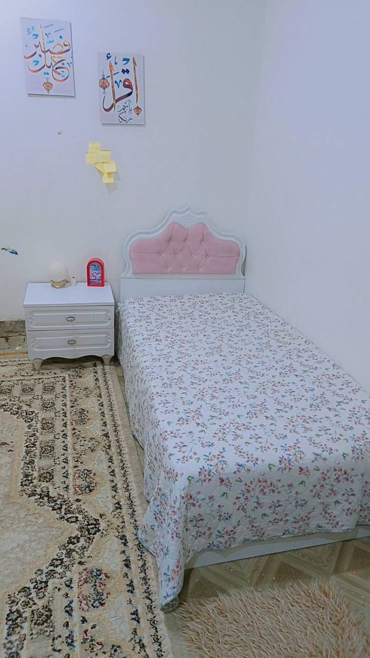 غرفة نوم نظيفه شبابيه خمس قطع كانتري  ٤٠٠ الف
شارع ٨٠ قرب نون


**إذا كنت صاحب هذا الإعلان وتريد حذفه لأي سبب، رجاءا أرسل رسالة إلى الدعم الفني**