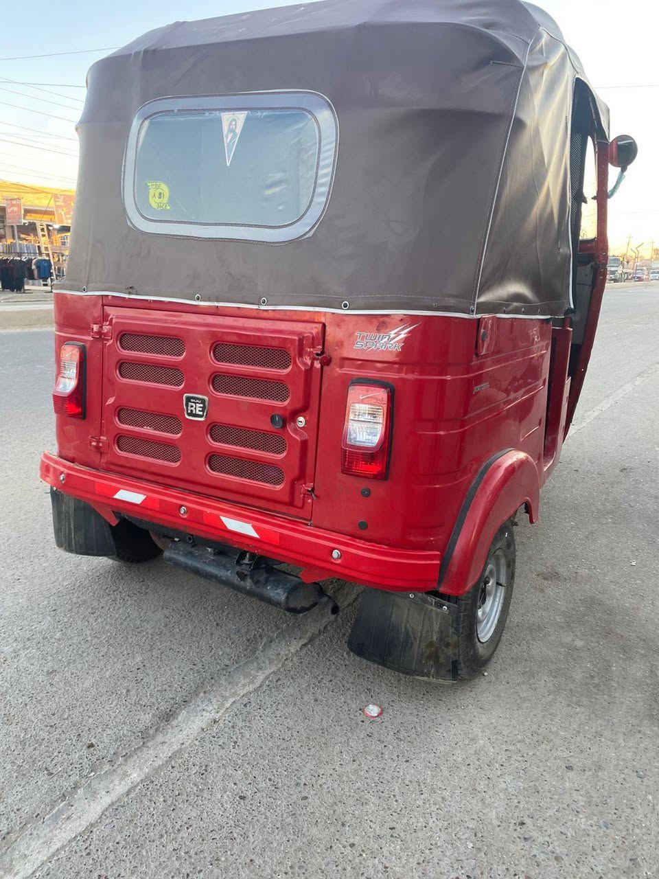 السلام عليكم تكتك موديل 18 تكتك بيه صفحه صبغ تكتك حلوه من صفاح من نصبه صفاح شرط موس ول لغود  بلاديه وحلوه مكينه تجفيت جديد صارله تلث ايام رقم بغداد نكليزي مكان سبع قصور *********** بغداد, العراق
