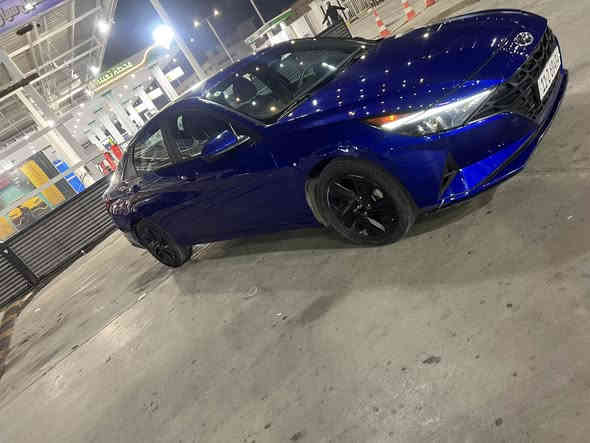 السلام عليكم 
النترا للبيع موديل 2023 وارد امريكي 
مواصفات السياره نص فول 
بصمة 
رادار 
تحديد مسار 
حساسات 
 ومعروفه بعد مواصفات الاانترا 
حادثها جاملغ وحافه البنيد 
وبيها بابين كلير من امريكا بدون اي تصليح او معجون
بدون دواخل 
ايرباك ستيرن فقط 
السعر 147وبيها مجال للشراي الي تعجبه السياره يجي يشوفها ويشلع عيوني 
رقم بغداد 
مكاني بغداد الامين 
تلفون ***********
