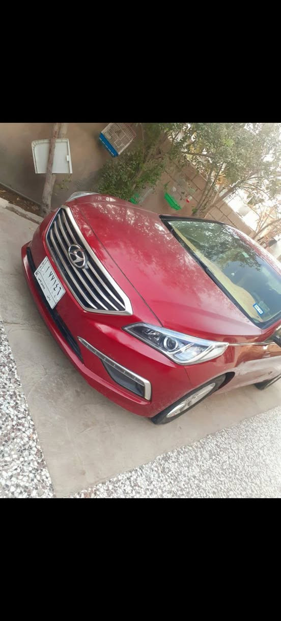 سوناتا 2015 غير متواجد على النت اتصال فقط بيع فقط بدون مراوس للبيع صور الحادث
صبغ شبر جاملغ امامي ودور خلفي فقط الباب مبدله نفس الون
صار 5سنوات عدي رقم بابل بسمي مكينه2400
مكاني بابل شارع المرور
***********
125وبيه مجال
