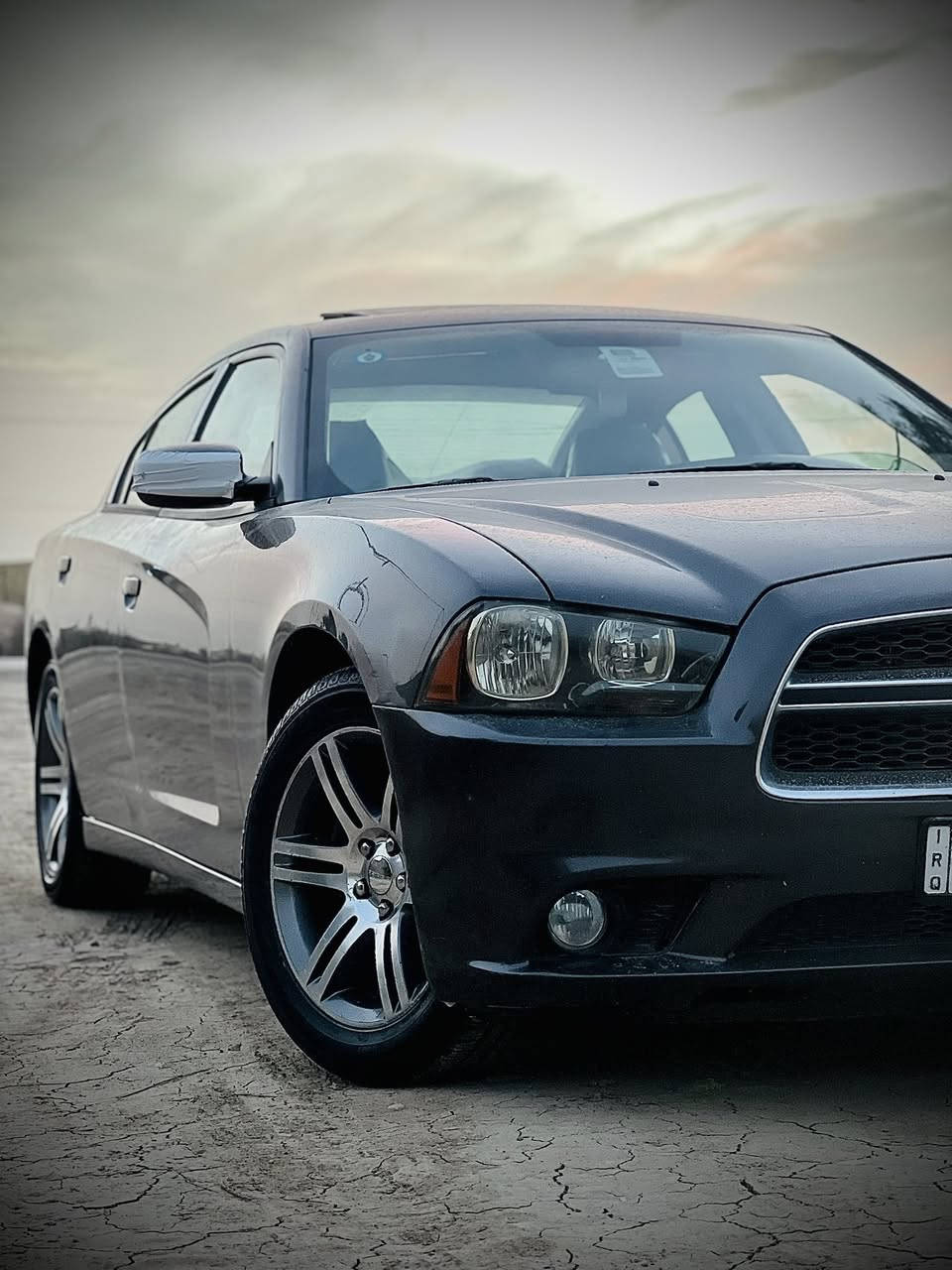 سلام عليكم 
تشارجر مديل 2013
رقم بغداد بسمي
السياره كفاله عامه من كلشي لاصبغ لأفتح لأ تبديل 
(كندي عداد 260)ماشيه جوه ال 200 السياره ممشتغله خط
استخدام شخصي
موصفات 
1 حساس خلفي 
2 رادار جانبي+خلفي
3 شاشه كبيره 
4 كامره 
5 فتحه سقف
6 كشن حضن
7 تدفئه ب كشن 
لايت زنون عالي ناصي
ارضيه مفروشه جلد +سفريات
وبعد موصفات 
حداده جاهزه ع اااخر حبايه +تخم تاير كارتون +باتري جديد 

مكينه كير اكسل مكفولات شرط 

ب عافيه ع ياخذه 
السعر 180 وبيه مجال  بسيط كلش 
للاستفسار اكثر تعال اتصال 📞 
***********
