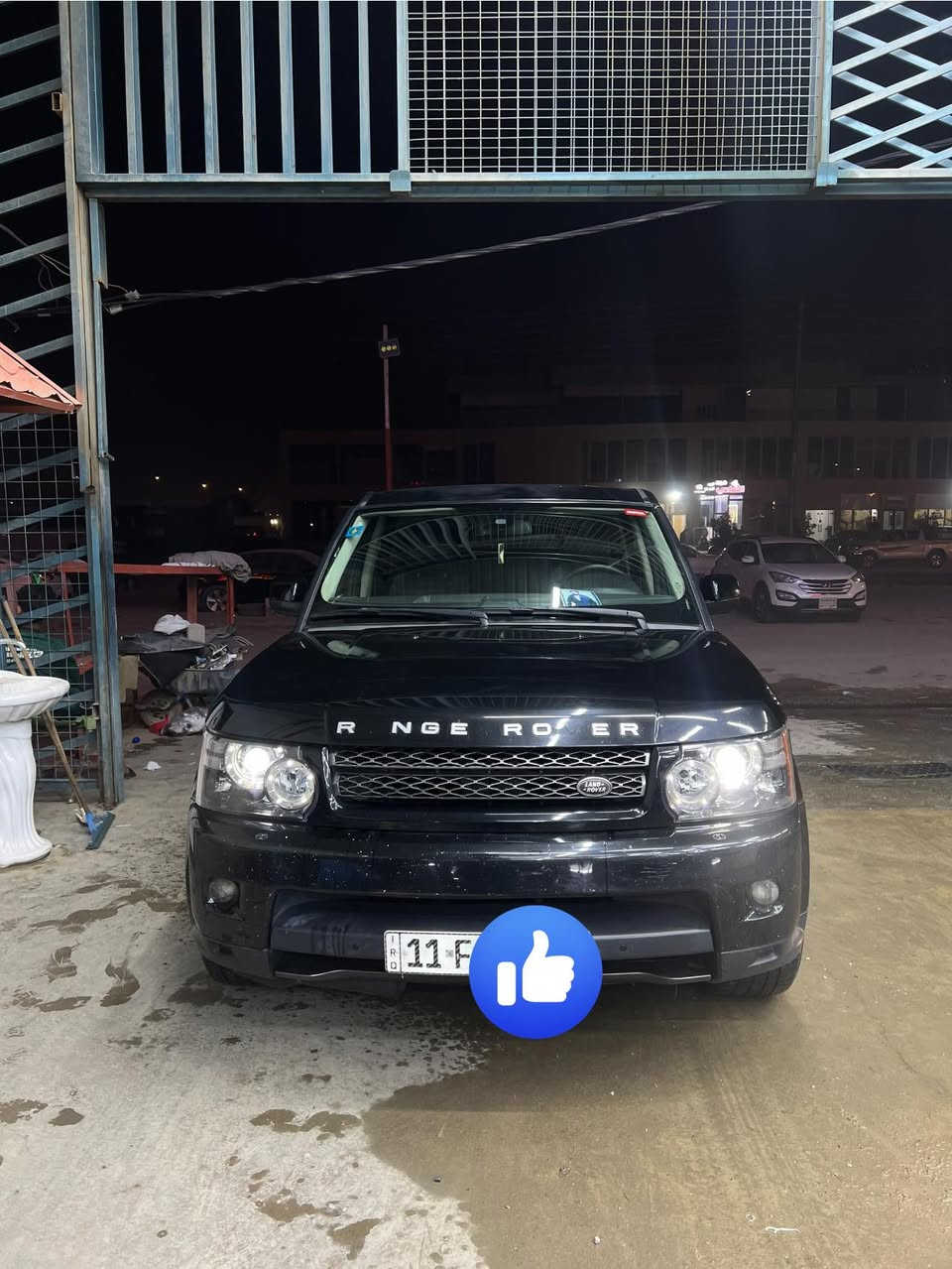 السلام عليكم
للبيع او مراوس

‏.RANGE  ROVER

موديل 2013  اصل 

فئه SPORT  

رقم بغداد بسمي 

ماشيه 78الف ميل🤍

مكينه 8 سلندر العادي بدون سوبر 

وارد امريكي قطعتين الباب البصف السايق والورا

فول موصفات 

بصمه تشغيل 

4 بصمات ابواب 

شاشه +كامره 

فتحه 

كشنات كهرباء 

كشنات خلفي امامي تدفئه + تبريد 

داخل كريمي 

حساسات خلفي امامي 

خزن ميموري 

تدفئه ستيرن 

فول تحكمات 

مري شفط 

مري قلاب 

جكات صعود ونزول 

وضعيات قياده 

ويل كروم 

سستم صوت ودمامي خرافي 

نظام ترحيب 

وبعد بيها موصفات هواي 

السياره جديده بمعنه كلمه ترايها شرط مال زيرو 

جاهزه من كلشي الحمدلله 
السعر 170

مكان النجف الاشرف
***********
