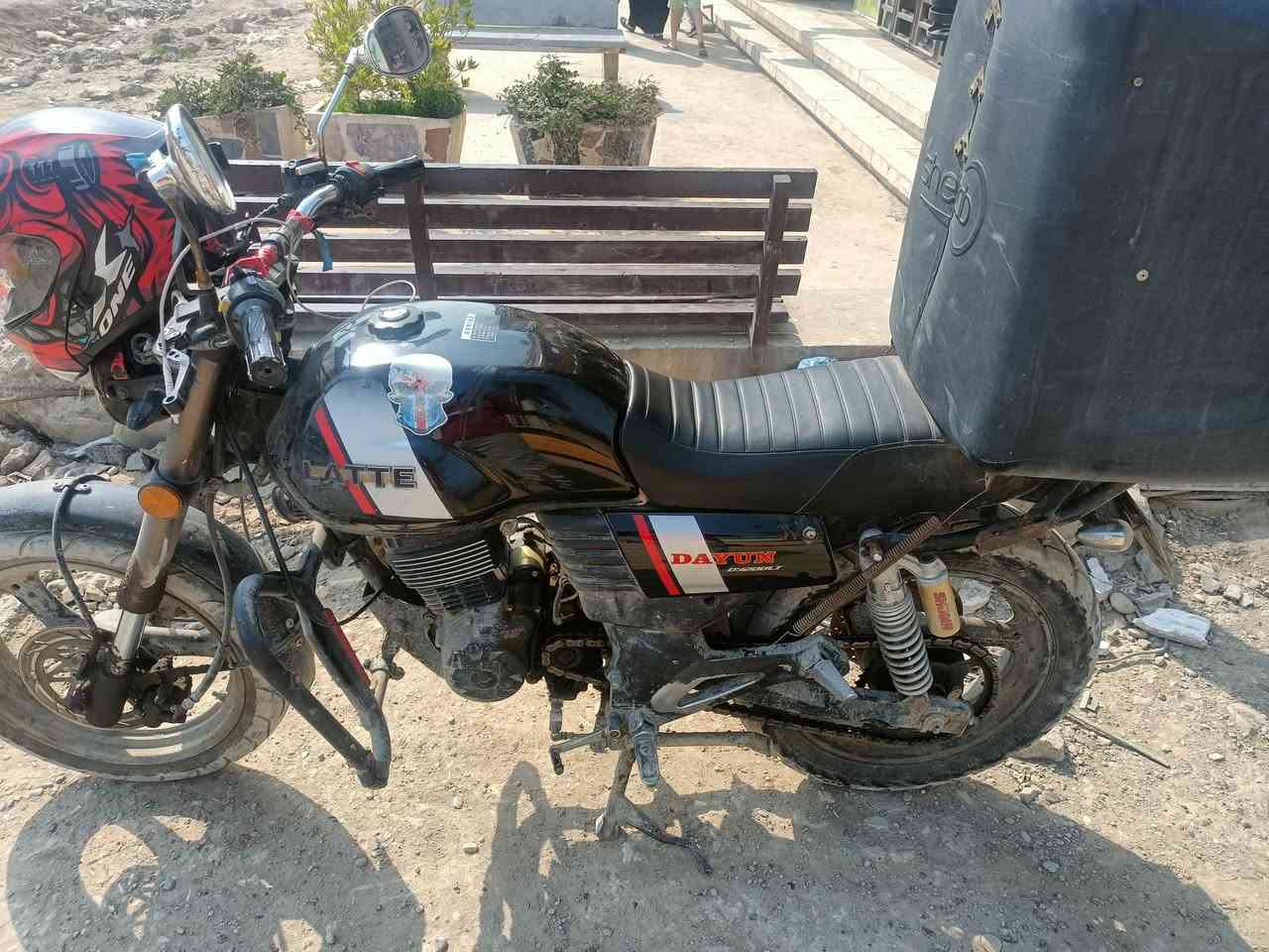 دايون لاتي.  22 محتاجه  ترتيب. شويه.  لا غاسل ولا شي بلتراب.  سنويه. كامله


**إذا كنت صاحب هذا الإعلان وتريد حذفه لأي سبب، رجاءا أرسل رسالة إلى الدعم الفني**