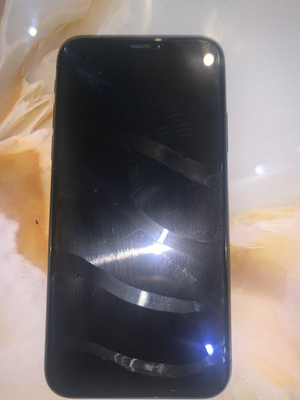 آيفون xs ذاكره ٦٤ بطاريه  ٧٧ خدمه الجهاز ممفتوح وتر  سعره ١٥٠ وبي مجال مكاني بغداد


**إذا كنت صاحب هذا الإعلان وتريد حذفه لأي سبب، رجاءا أرسل رسالة إلى الدعم الفني**