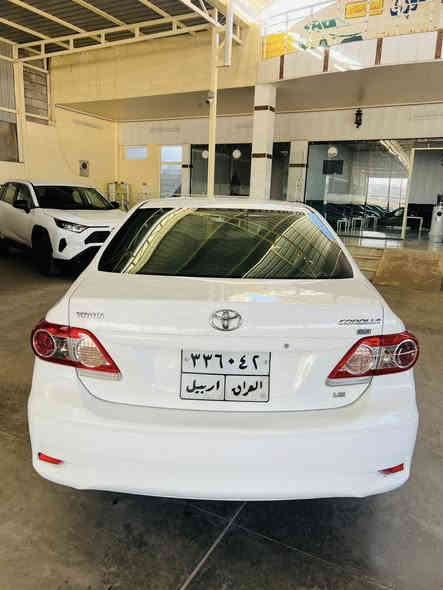 تويوتا كرولا  موديل2012 كير توماتيك خليجي مكينه 16  سياره ره ش پوش. له سه ر ساخه ي  پارچه ره ش جاملغه كي صوبغه بئ داخل هيجي نيه به شه رت بئ ليدان. غرامة (13)$ورقة 1780 هه زار غرامه ي له سه ره.لي ده بري پيش پاش كبس  بئ  ليدان   بئ ايرباگ   كير و مكينه و تبريد هه مووي به شه رت   سعر 109$ورقة و مجال  شوين  بردرش پيشانگاي هاورئ    رقم موبايل. ***********
