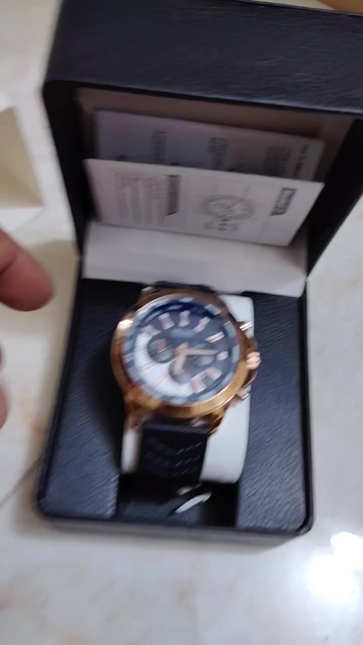 التفاصيل مذكوره داخل كل مقطع


**إذا كنت صاحب هذا الإعلان وتريد حذفه لأي سبب، رجاءا أرسل رسالة إلى الدعم الفني**