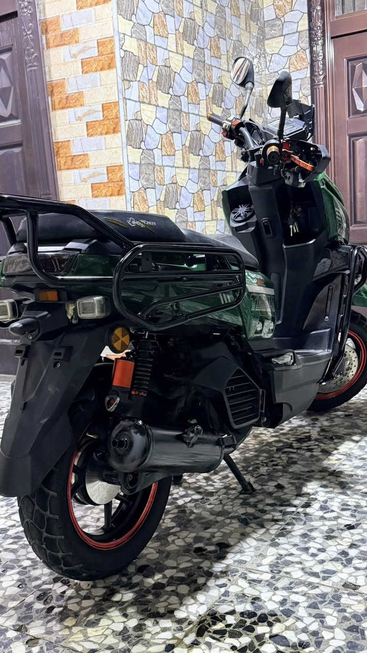 دراجه اباچي سكنز جبلي مديل 2025 درجه جديده وما متعوبه استخدام منزلي محرك ما مفتوح 
مكاني بصره الحيانيه السعر 1100 وبيه مجال الشراي يتصل على هاذ الرقم ***********
