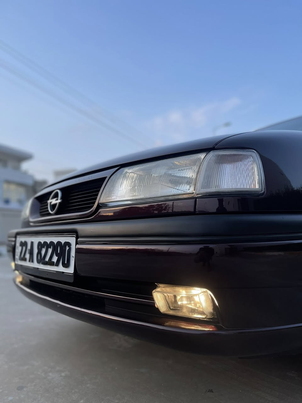 Opel vectra 1995 _1.8
اوبل فكترا
موديل ١٩٩٥
مكينة ١.٨
كير عادي
وارد الماني 
رقم أربيل بسمي ٢٠٣١
لون مميز متغير بلاد 
سلايت _ abs _ دبل ايرباك بلاد_باور _ويل كب بلاد_داخل صاج ملكي بلاد_خمس مخدات_اريل كهربائي 
داخل لونين بلاد _ دعاميات نفخ و بروجكتر_هوك خلفي
قفل مركزي كونترول مسجل بلوتوث _ جامات مضلل بلاد 
بدون ضربة او دعم و خياس دوس و هلالات بلادي
فقط صبغ جمالية شرط صبغ اول مرة
***********
***********
مكاني كركوك 
سعره ٦٧ بيه مجال بسيط لشراي 
ملاحضه : سيارة مابيه برغي تجاري او صيني كلشي بيه بلاد و شركة اصلي مالتهه وسيارة من نوادر من جدادته و نضافته
