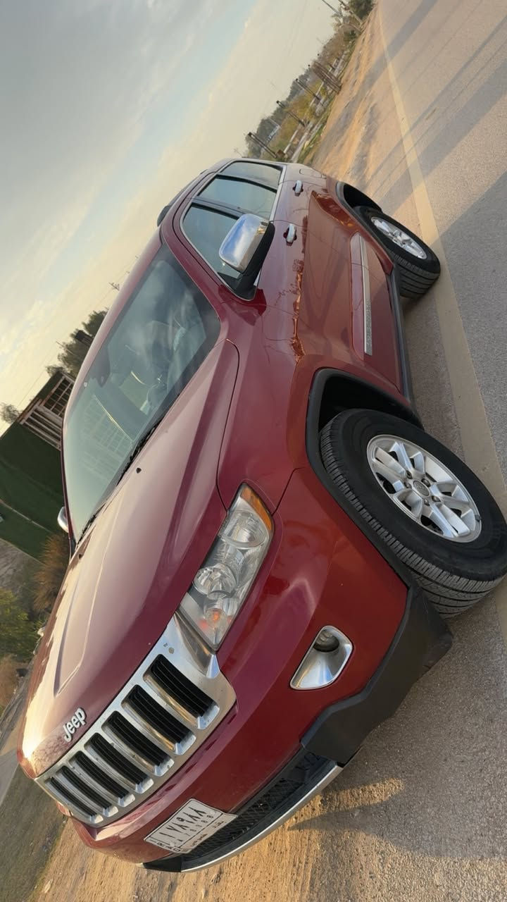 السلام عليكم
للبيع جيب لاريدو 2011 
مواصفات الجيب معروفه بيها قطعتين بدون دواخل 
السعر 142
بابل جبله 
***********
