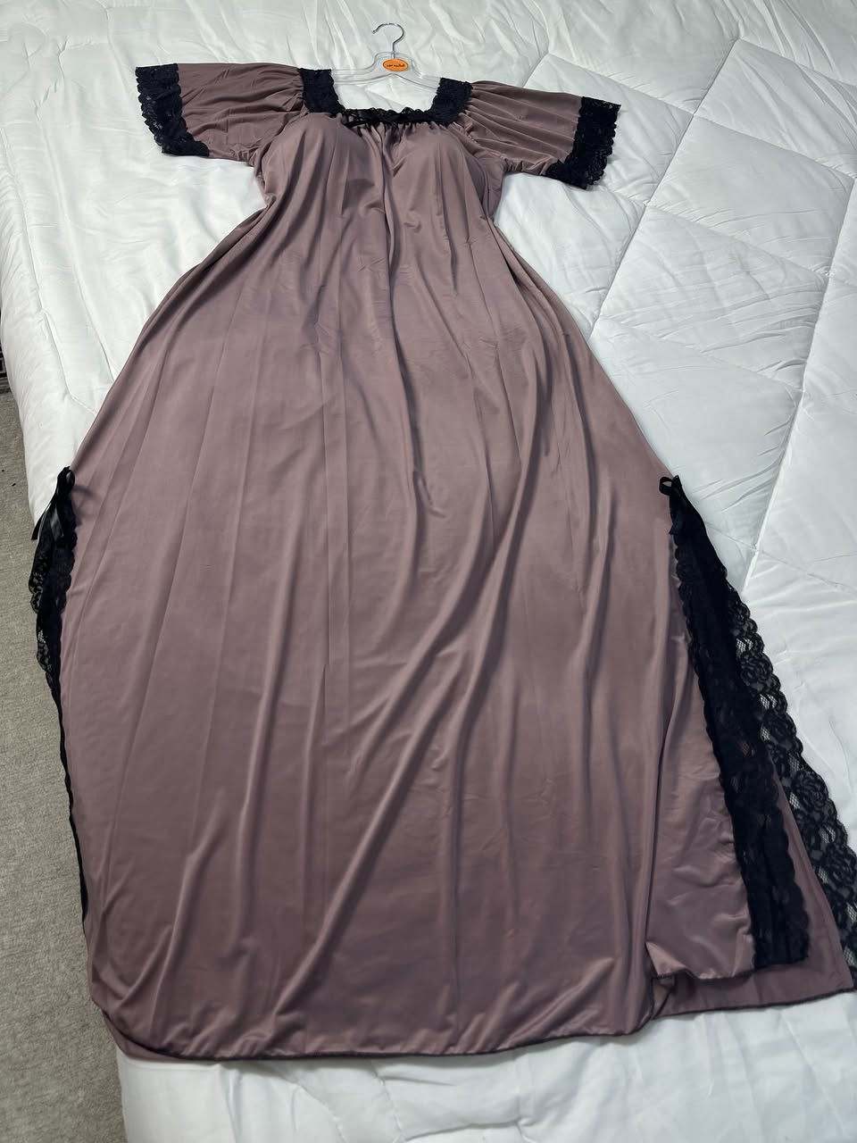 السعر ١٣ فقططط 
خامه زبده حرير تجننن تجنن 
قياس فري سايز ال ٩٠ 
#اكسبلور_فولو #اكسبلور_explore #ترند


**إذا كنت صاحب هذا الإعلان وتريد حذفه لأي سبب، رجاءا أرسل رسالة إلى الدعم الفني**