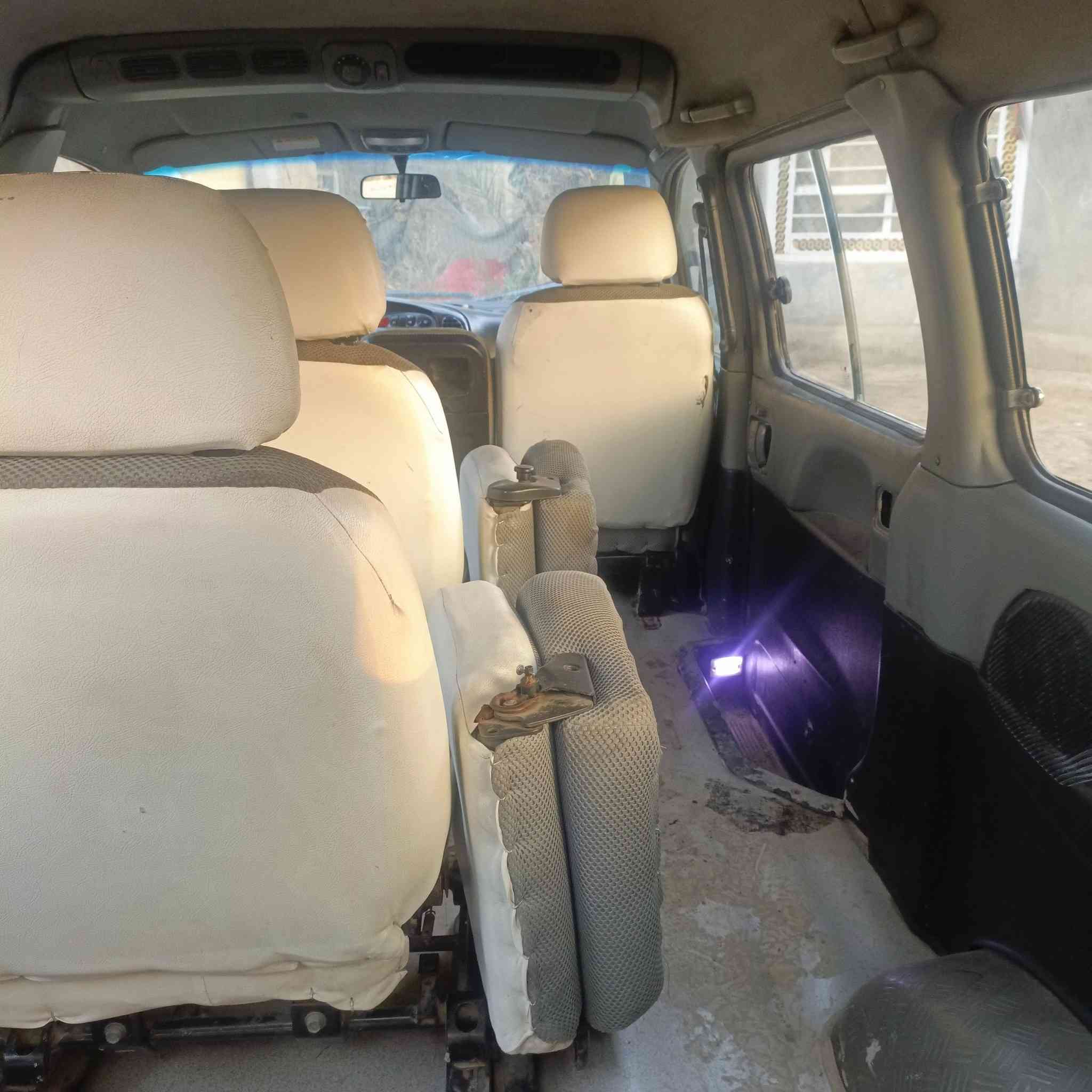 السلام عليكم ستاركس للبيع كفاله عامه تبريد ثلج شرط تحكم مري كهرباء كلو مكفول شواصي  تحكم مري السعر 85وبيه مجال الطيبين ***********المحرك لاتبخير ولاتنقيص لونسمه ماكو مراؤس 8او9ترهم
