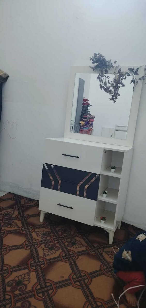 غرفه تركيه 5قطع استعمال شهرين ب450
حله البكرلي 
العنده اغراض اوغرف نوم انشرهن وعلبيع الي نسبه بسيطه يتفضل خاص تابعني ليصلك كل جديد


**إذا كنت صاحب هذا الإعلان وتريد حذفه لأي سبب، رجاءا أرسل رسالة إلى الدعم الفني**