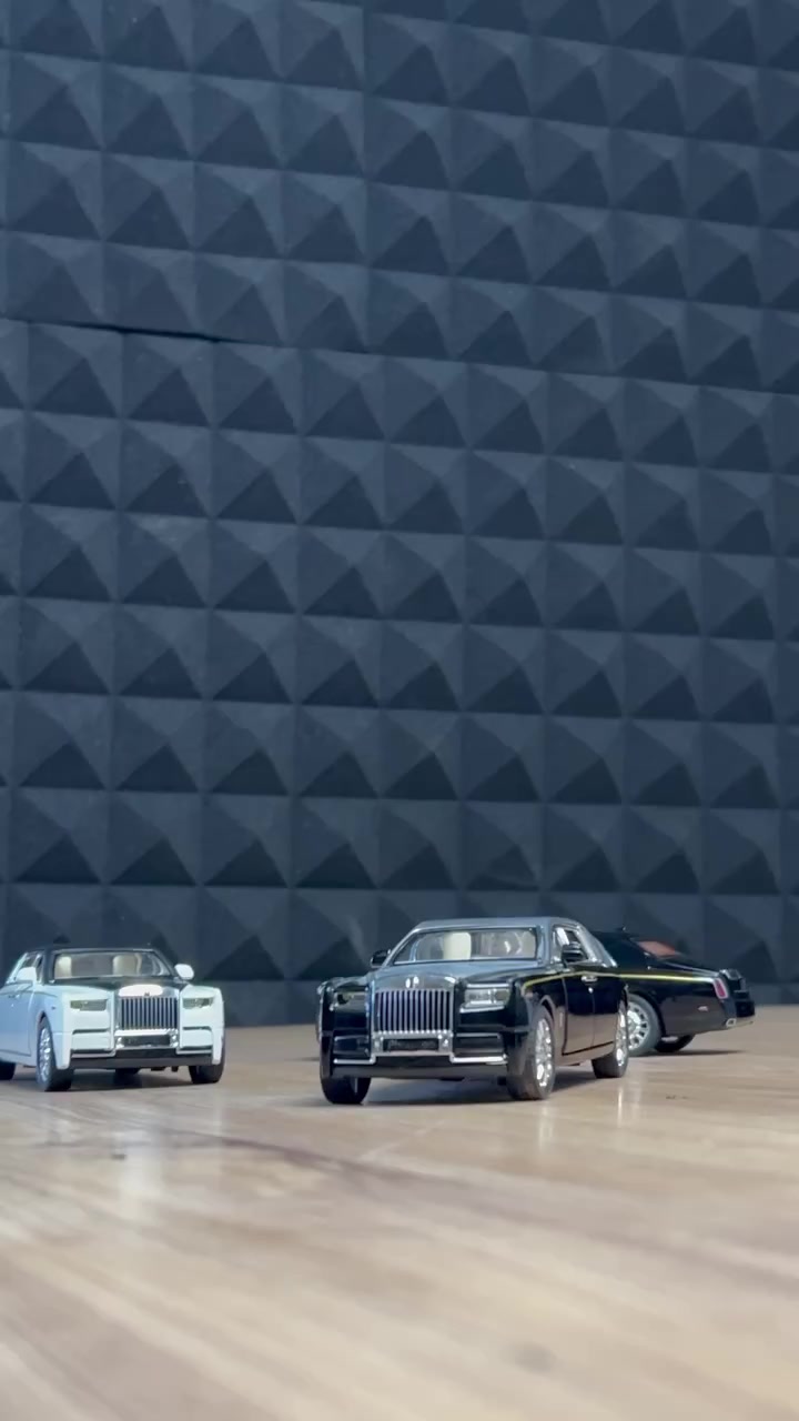 تحب السيارات الفخمة؟ 😎

هاي رولز رويس فانتوم بحجم كبير وتفاصيل تخبل!

الأبواب تفتح، الكبوت يفتح، والمحرك واضح بالتفصيل 🔥

تصميم ملكي يخليها قطعة عرض مميزة بأي مكان.

مناسبة للأطفال وهواة التجميع بنفس الوقت.

تفاصيل كروم ولمسات فخامة حقيقية.

اختيار مثالي كهدية راقية ومميزة 🎁✨

بسعر 25الف


**إذا كنت صاحب هذا الإعلان وتريد حذفه لأي سبب، رجاءا أرسل رسالة إلى الدعم الفني**