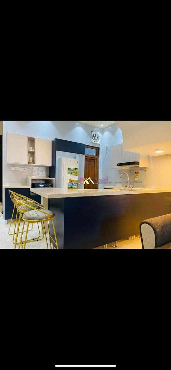 دار في حي الصحه المربع الذهبي شارع المحوله 
طابو زراعي صرف 
مساحه ١٠٠ =٥*٢٠ 
بناء المواد كله درجه اولى وواجهة البيت مرمر 
سنة البناء ٢٠٢١
الطابق الاول ارضيه مرمر +غرفة نوم +صحيات +استقبال +هول مفتوح على المطبخ 
الطابق الثاني غرفتين نوم + صحيات +بلوكنه 
مطبخ hdf تركي
بيبان المدخل قاصة تركي 
للاستفسار ***********
