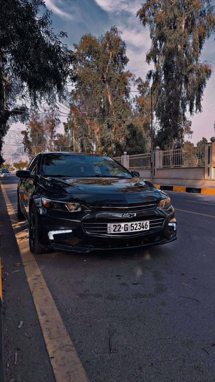 ‏شوفرليت ماليبو للبيع .
2018 LT 
لون نفطي
‏المكينة 1500 تيربو
‏رقم اربيل بأسمي تحويل ثاني يوم
‏محرك وگير كفالة وبشرط 
‏حدادية  السيارة الصدر جاهز 
‏كل الكهربائيات بلادية وشغالة   
‏المواصفات:
‏بصمة
‏كامرة 
‏مثبت سرعة 
‏تحكمات ستيرن 
‏شاشة 
‏كشنات كهرباء 
‏التبريد بشرط ثلج بكل الاوقات
‏حادثهة جاملغ الامامي من جهة السايق وباب السائق
‏لا الراديترات ولا التيربو ولا الكهربائيات مضروبات 
‏مكان السيارة موصل  
‏السعر 105 
‏رقم الهاتف ***********
