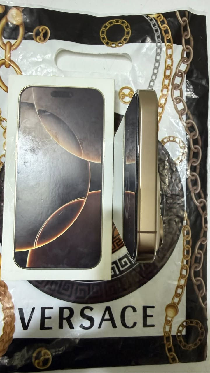 للبيع فقط ايفون 16 برو ماكس لون ديزرت نظافة 100‎%‎ دبل سيمكارت نسخة Za بطارية 🔋 93 مع الملحقات الاصلية السعر ( 1350 ) وبي مجال بسيط المكان بغداد ولا يوجد توصيل / الخاص مفتوح


**إذا كنت صاحب هذا الإعلان وتريد حذفه لأي سبب، رجاءا أرسل رسالة إلى الدعم الفني**