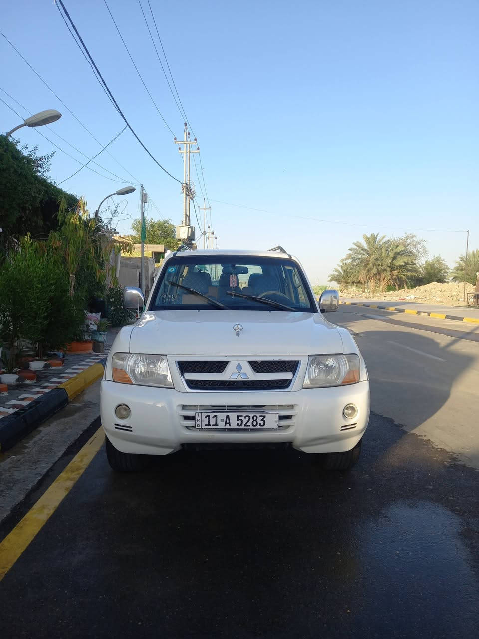 باجيرو ٢٠٠٧ مكفوله كير ومحرك تبريد شغال شاشه وكامره تخم تاير جديد باسمي تحويل ثاني يوم رقم انكليزي 《***********
