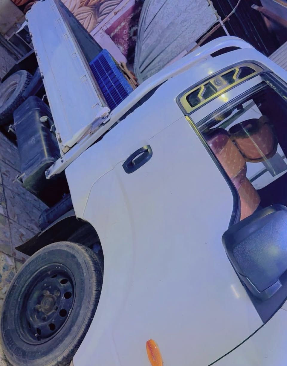 سلام عليكم كيا حمل عموشه البيع موديل 2008 مكينة بيها تبخير رقم بغداد سيارة حلوة مكان بغداد رقم الهاتف ***********
