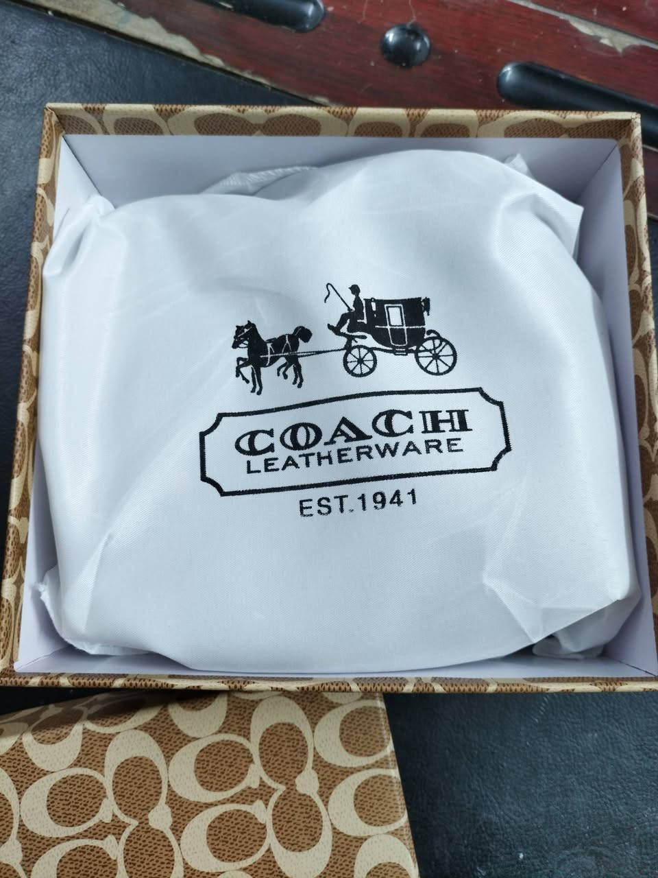 حقيبة ماركه كوتش السعر 35 مع التوصيل


**إذا كنت صاحب هذا الإعلان وتريد حذفه لأي سبب، رجاءا أرسل رسالة إلى الدعم الفني**