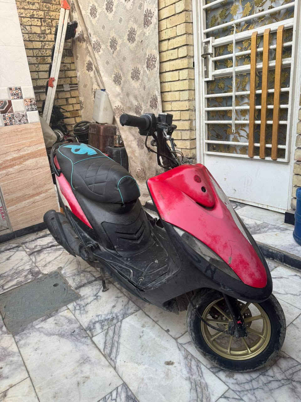 سلام عليكم دراجة ماكس عدلة لبيع نضيفة سعر 550مكاني حي اور فلكة صباح الخياط


**إذا كنت صاحب هذا الإعلان وتريد حذفه لأي سبب، رجاءا أرسل رسالة إلى الدعم الفني**