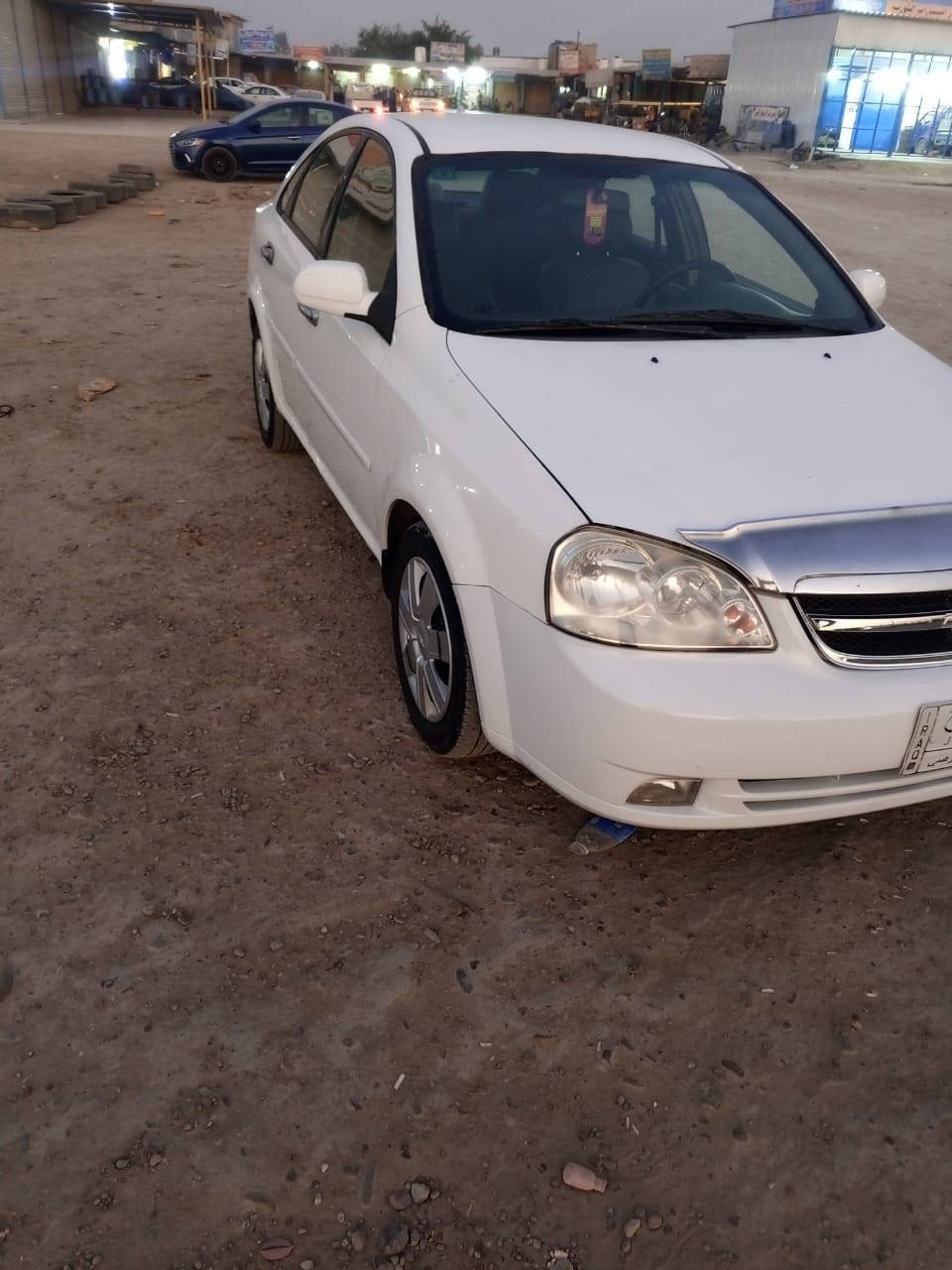 البيع
2006
خليجي بيه قطعه وحده صبغ 
كير عادي كير مكينه جدد تبريد ثلج 
صدرهه امامي خلفي كله جديد كهربايات كله كامله 
رقم بغداد الماني 
السعر 60 وبيه مجال 
***********
العنوان المحموديه
