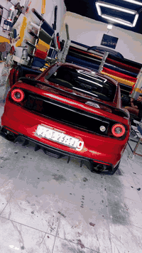 سلام عليكم شباب 
باك لايت موستانك شكل فراري للبيع شغالات بدون اي عيب يرهم على موديل 2015 و فوك ***********
