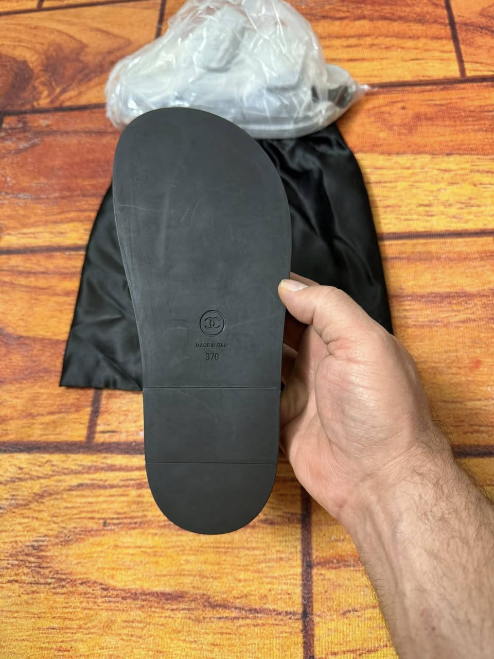 ايطالي قيااسه ٣٧


**إذا كنت صاحب هذا الإعلان وتريد حذفه لأي سبب، رجاءا أرسل رسالة إلى الدعم الفني**