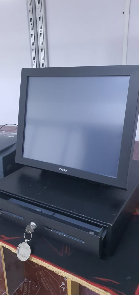 السلام عليكم جهاز باركود مستعمل للبيع يحتوي ع نظام البيان وينقسم النظام الى جزئين نظام الرئيسي ونظام فرعي للمخازن او يصلح لمحلين الحاله جيد جدا للاستفار الاتصال ع الرقم    ***********
السعر ٣٠٠٠,٠٠٠ مليون وبي مجال بسيط
