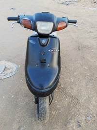 دراجه بطه السعر مناسب بيع مستعجل 85 وبيها مجال بسيط شغاله الدراجه وشلع...