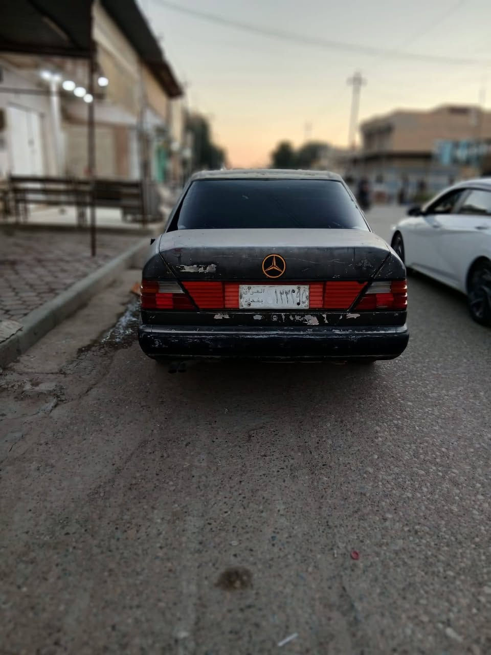 للبيع سياره مارسيدس محرك بطه رقم بغداد بيه وكاله من راعيه الصلي انا مكلف بالنشر تصال عله صاحب سياره ‎0774 077 4675
